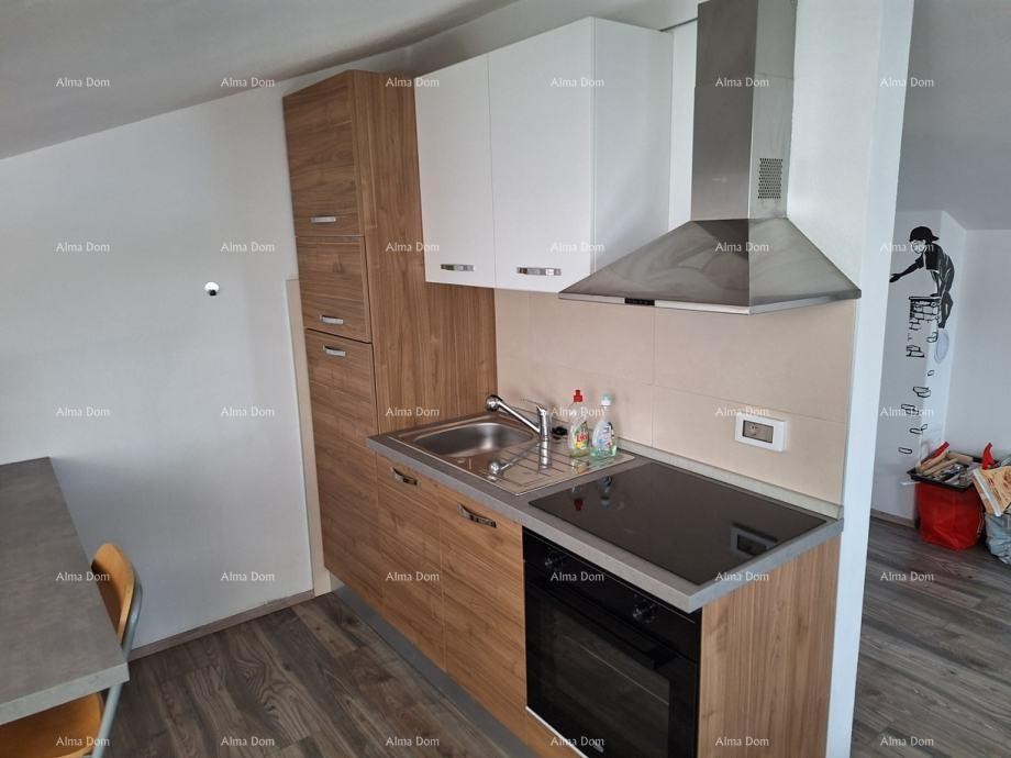 TAR – VABRIGA, STAN V PODKROVLJU, 84 m2 4