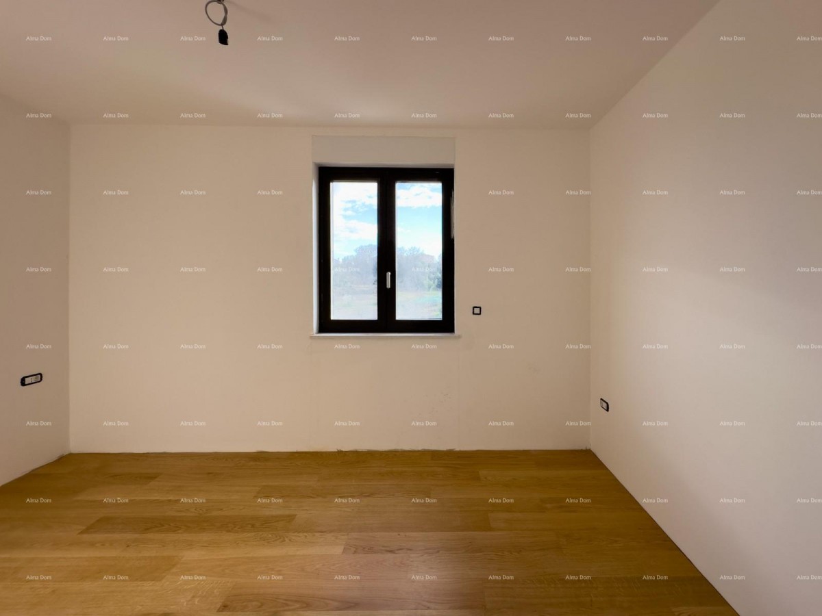 Красивая квартира в двухквартирном доме. ЛАБИН 22