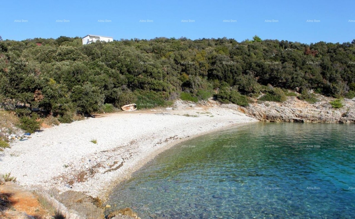 Продаем участок в отличном месте! 1