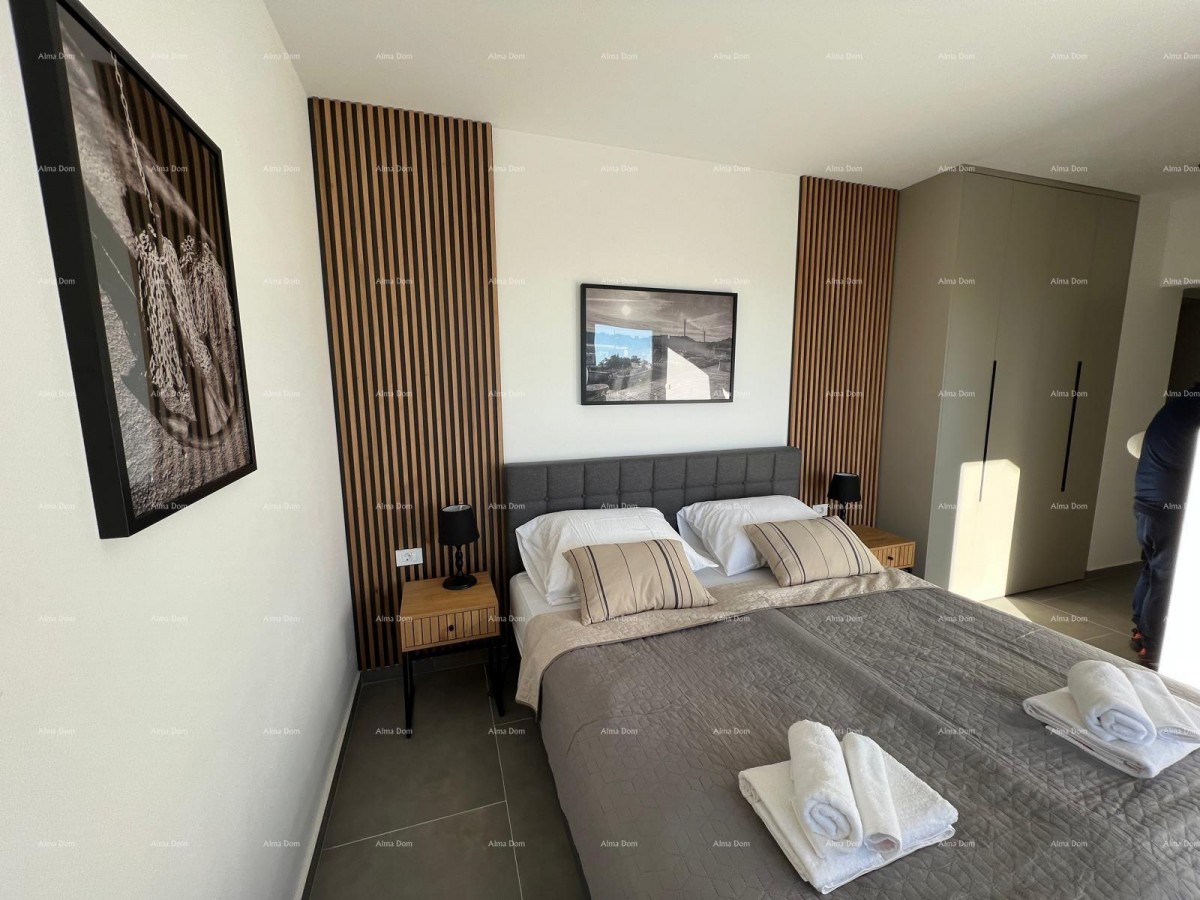 Vendita di una moderna villa con piscina, Svetvinčenat! 21