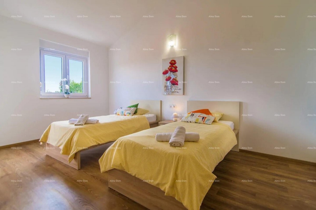 Pomer. Samostojna hiša z bazenom! 10