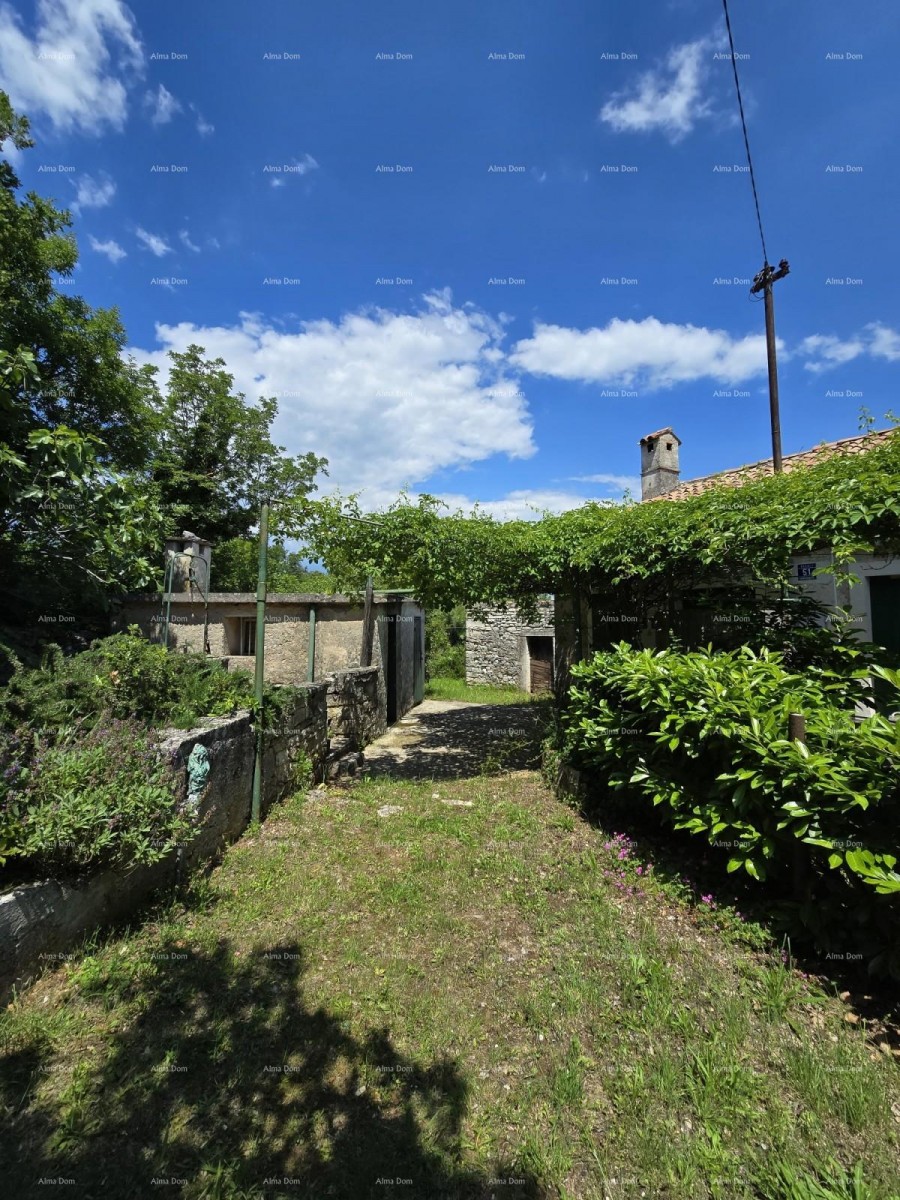 Ракаль, каменный дом с 1.920 м² строительной земли 16