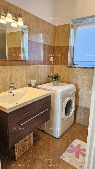 Stanovanje Novigrad 12