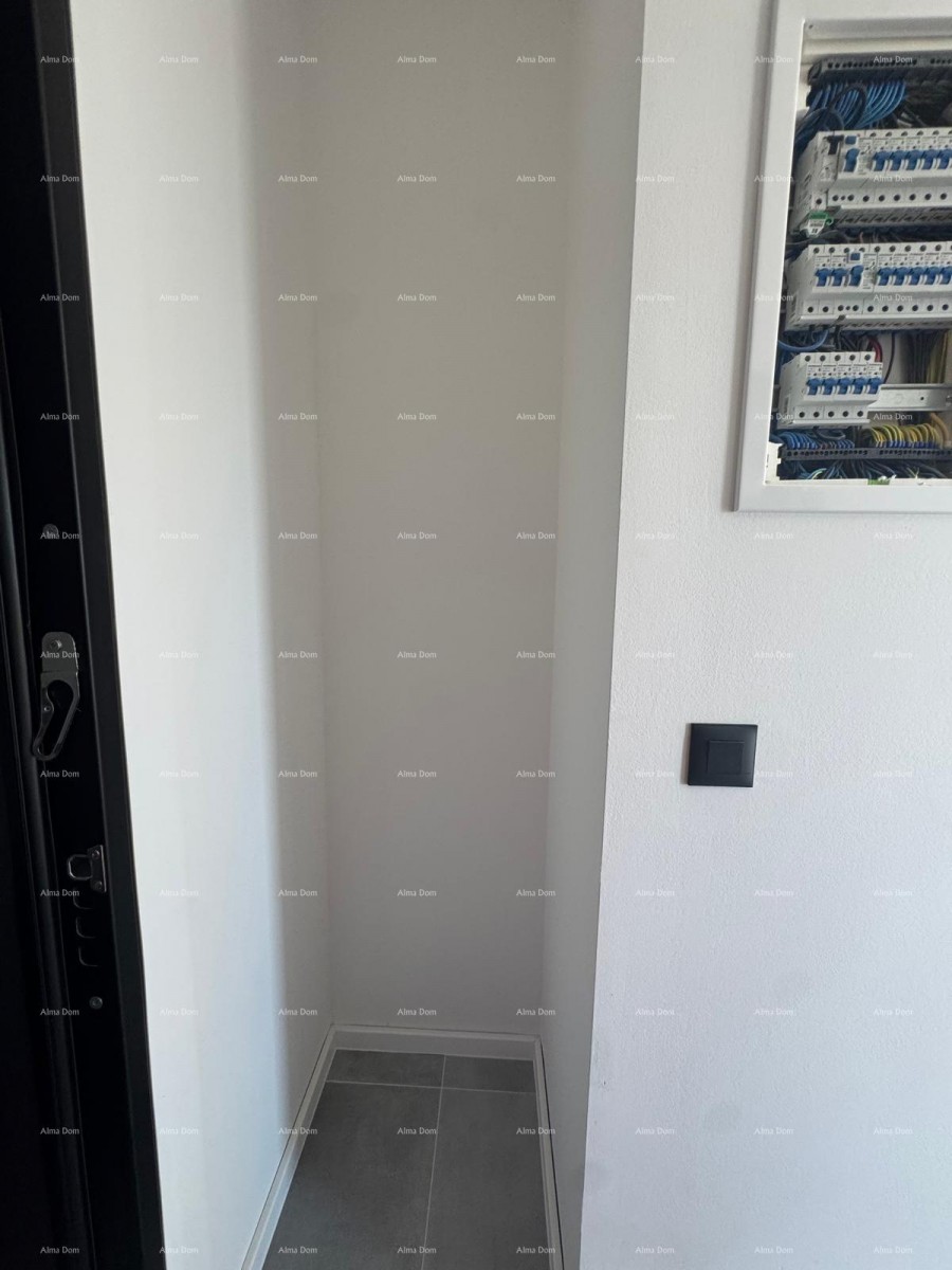 UMAG – New Construction! Apartment in a Modern Residential Complex, 1-08 18