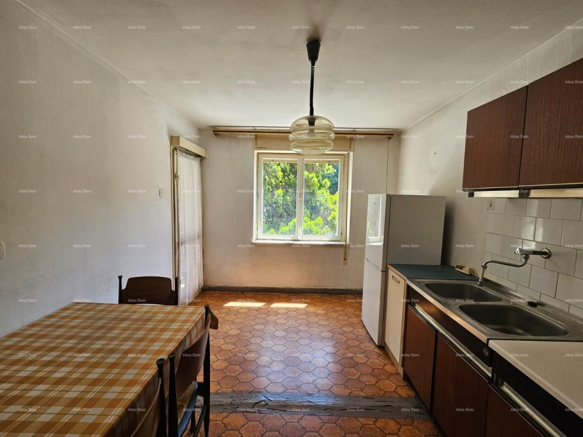 Chestnut. Apartment for sale in an excellent location, Pula! 15