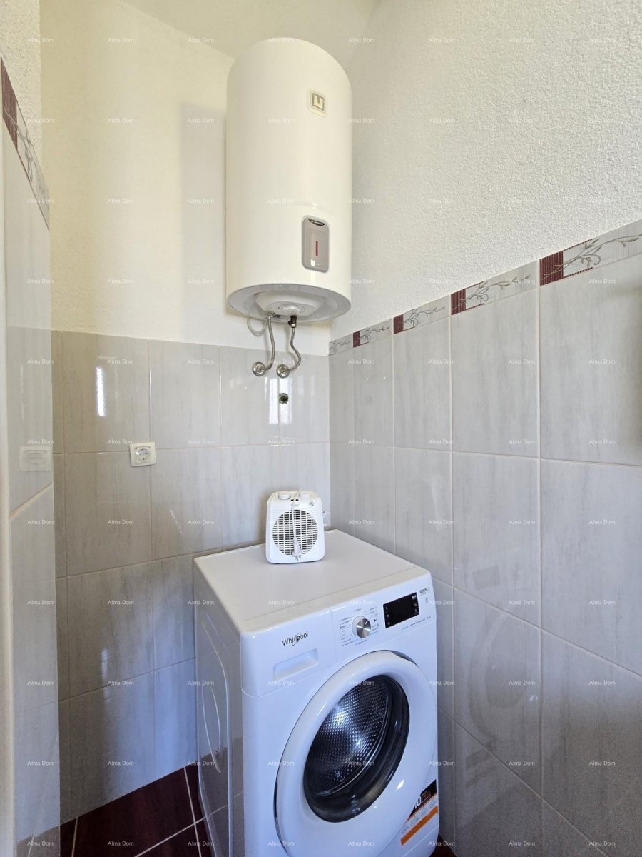 Last house in the row, with a jacuzzi! Marčana. 30