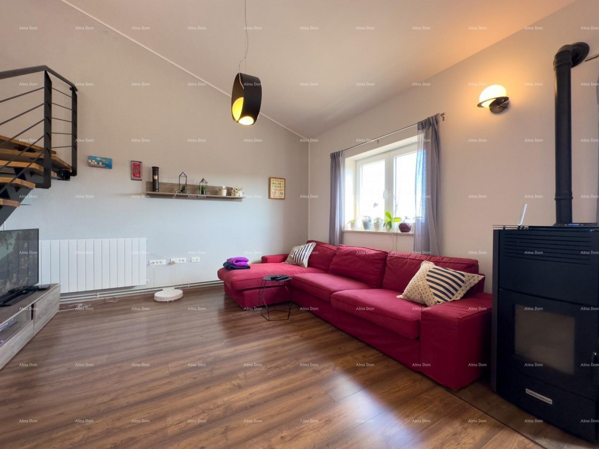 We are selling an apartment with a sea view! 18