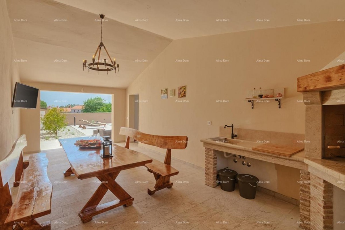 Nuovo! Una bellissima villa vicino a Pola. Štinjan. 3