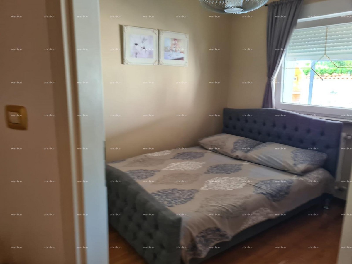 Na prodaju kuća s bazenom – Valtura 14