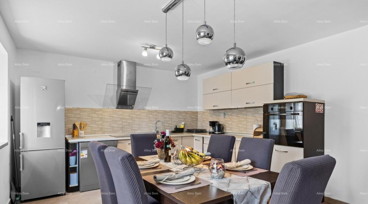 Прекрасно отремонтированный истарский дом с частным бассейном –  Светвинченат 12