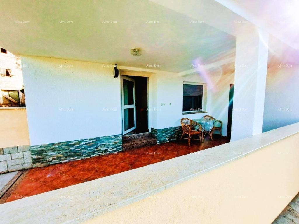 House Karojba 25