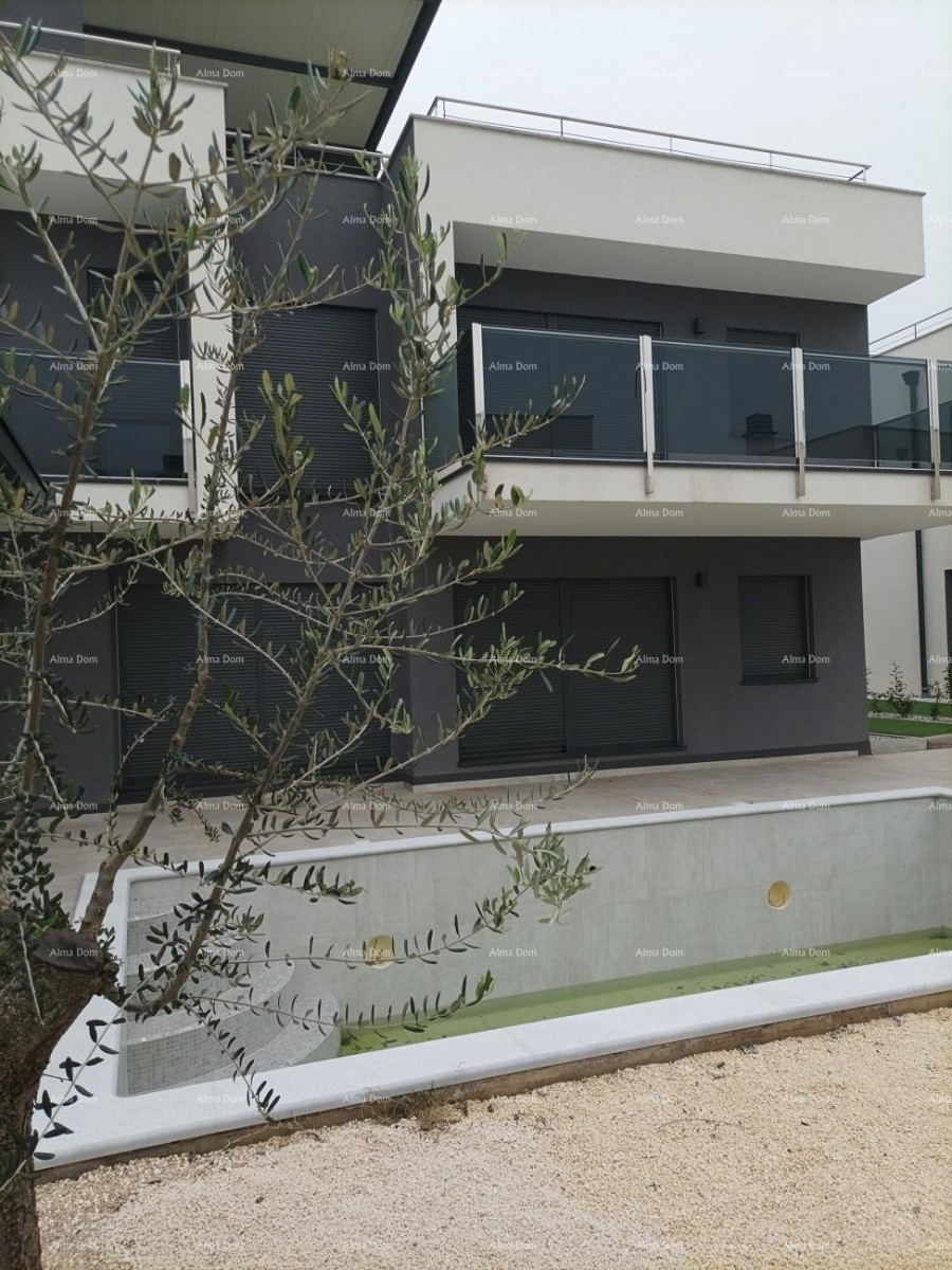 Moderní rekreační vila v uzavřeném komplexu s vilami na pobřeží moře. 3