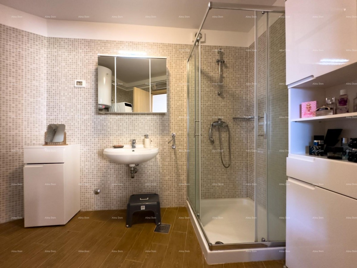 We are selling an apartment with a sea view! 13