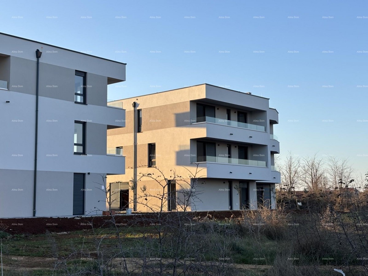 PULA, Valdebek - Stan u prizemlju u novogradnje / A1 3