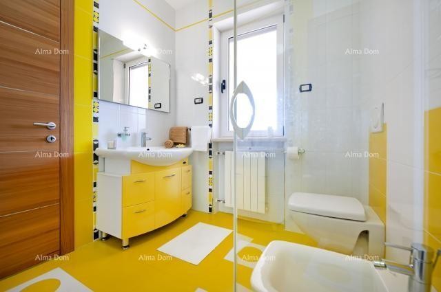 Rovinj, Prekrasna vila s bazenom. 28