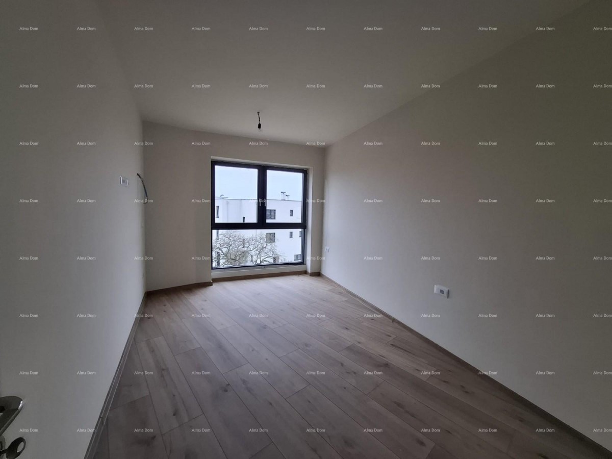 Apartments for sale in a new business-residential project, Poreč, C302-building C 15