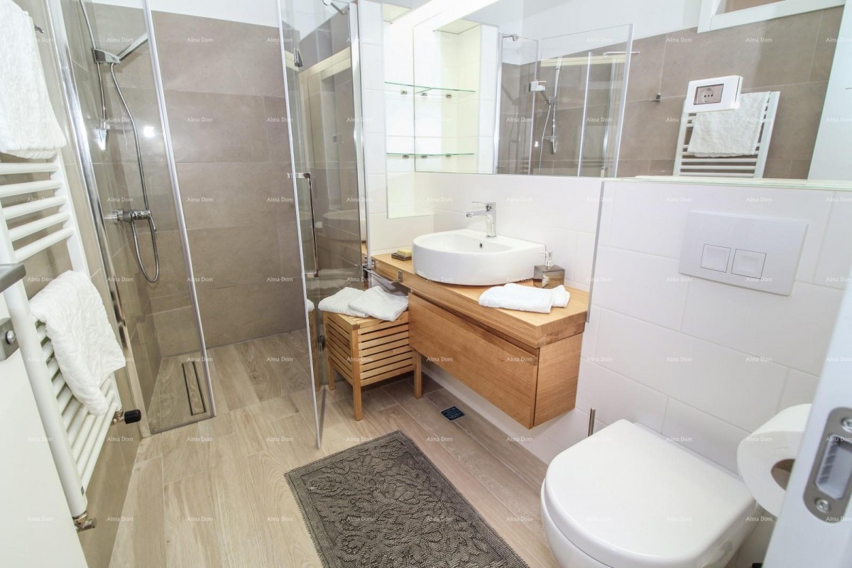 Beautiful, modernly furnished and renovated Istrian stone house for sale, Bale! 31