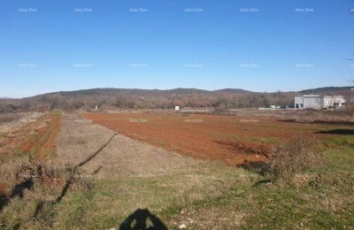 ROVINJSKO SELO - Građevinsko zemljište površine 5234 m2 POSLOVNO STAMBENA IZGRADNJA.