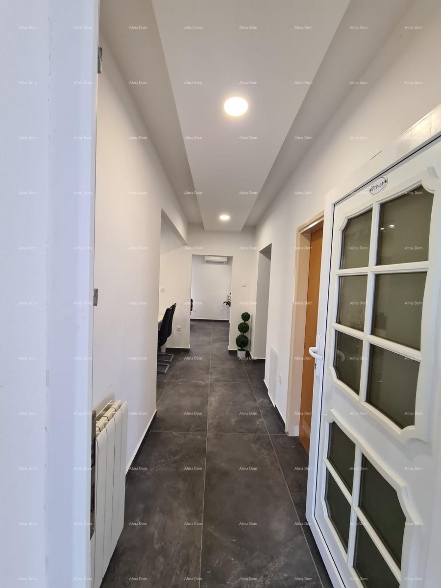MEDULIN, KUĆA s ukupno 10 apartmana. Fucane 27