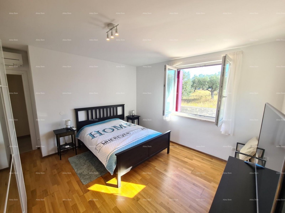 Peroj!  Stanovanje z dvoriščem! 10