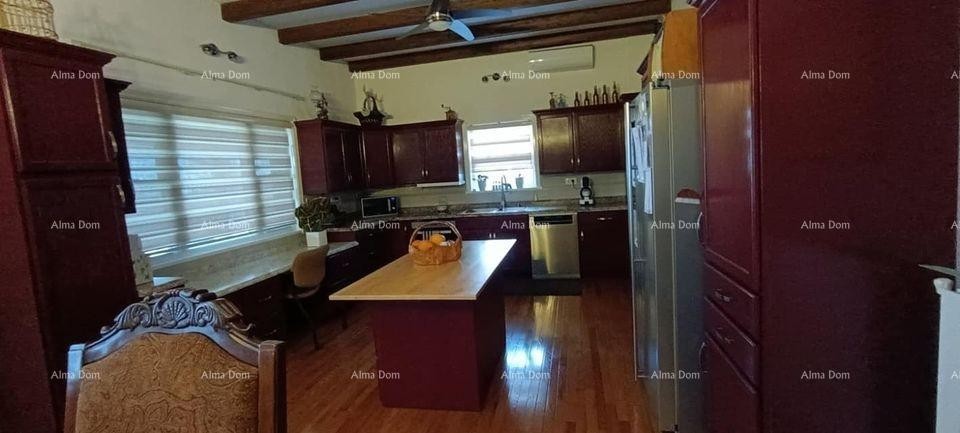 We are selling a house in a quiet location. Marčana. 9