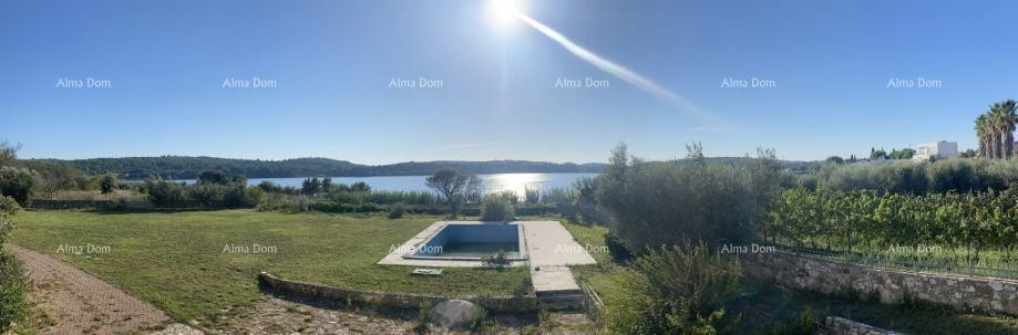 POMER, prvi red do mora, kuća s građevinskim zemljištem i projektom za luksuznu vilu 6