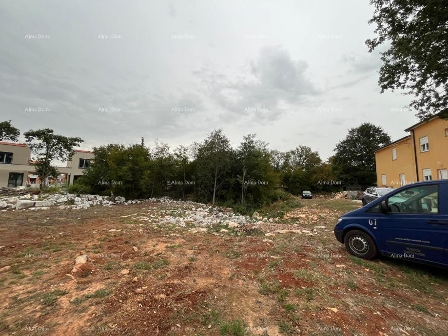 Construction land with an area of 844 m2, near Poreč, Žbandaj. 3
