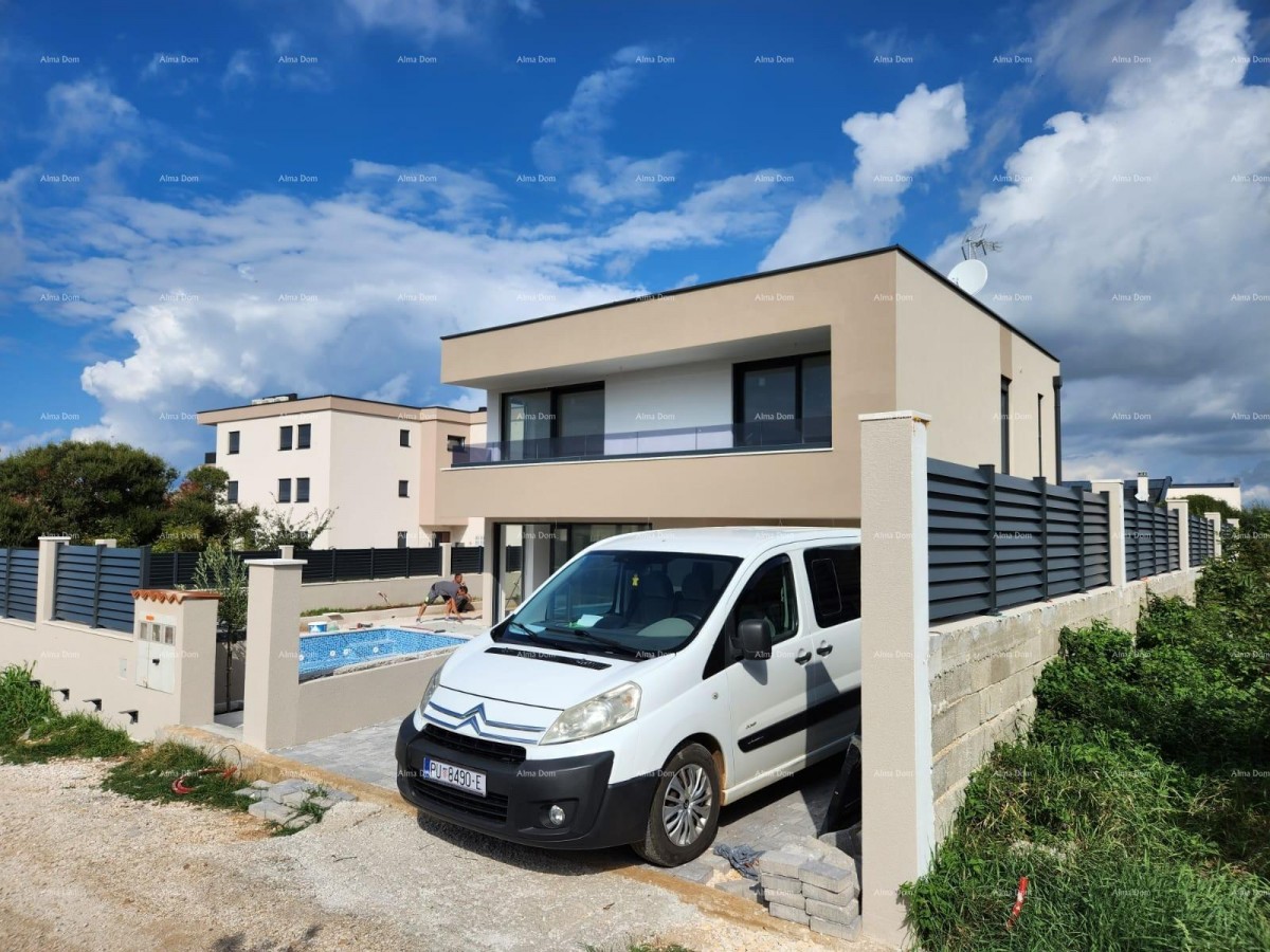 Banjole. Volme. Prodaja nove samostojeće  kuće na odličnoj lokaciji, blizina Marine! 35