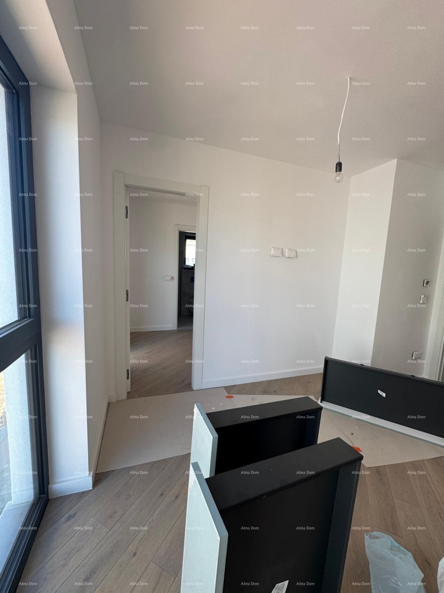 ROVINJ - DVOETAŽNI APARTMAN S PREKRASNIM POGLEDOM NA MORE (F) 6