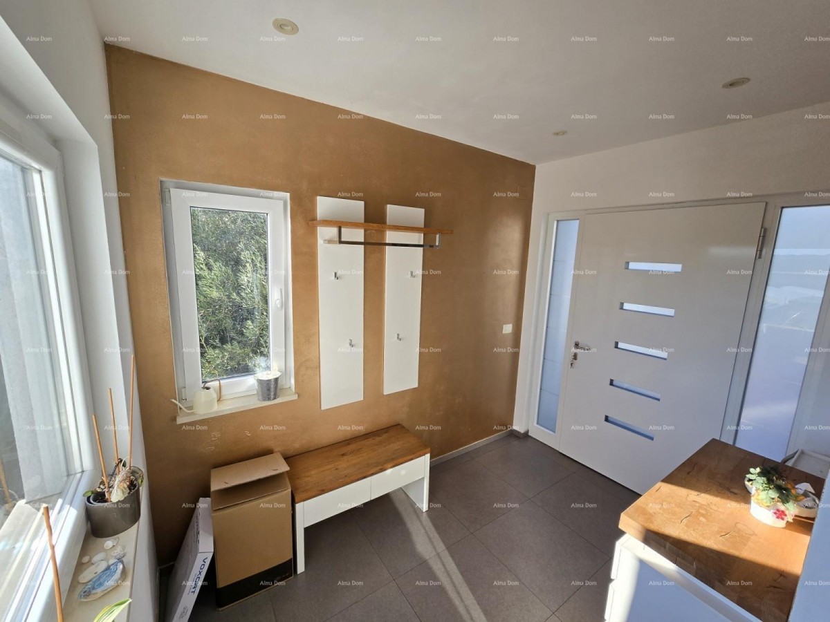 Современный дом с бассейном в Пуле, недалеко от центра! 3