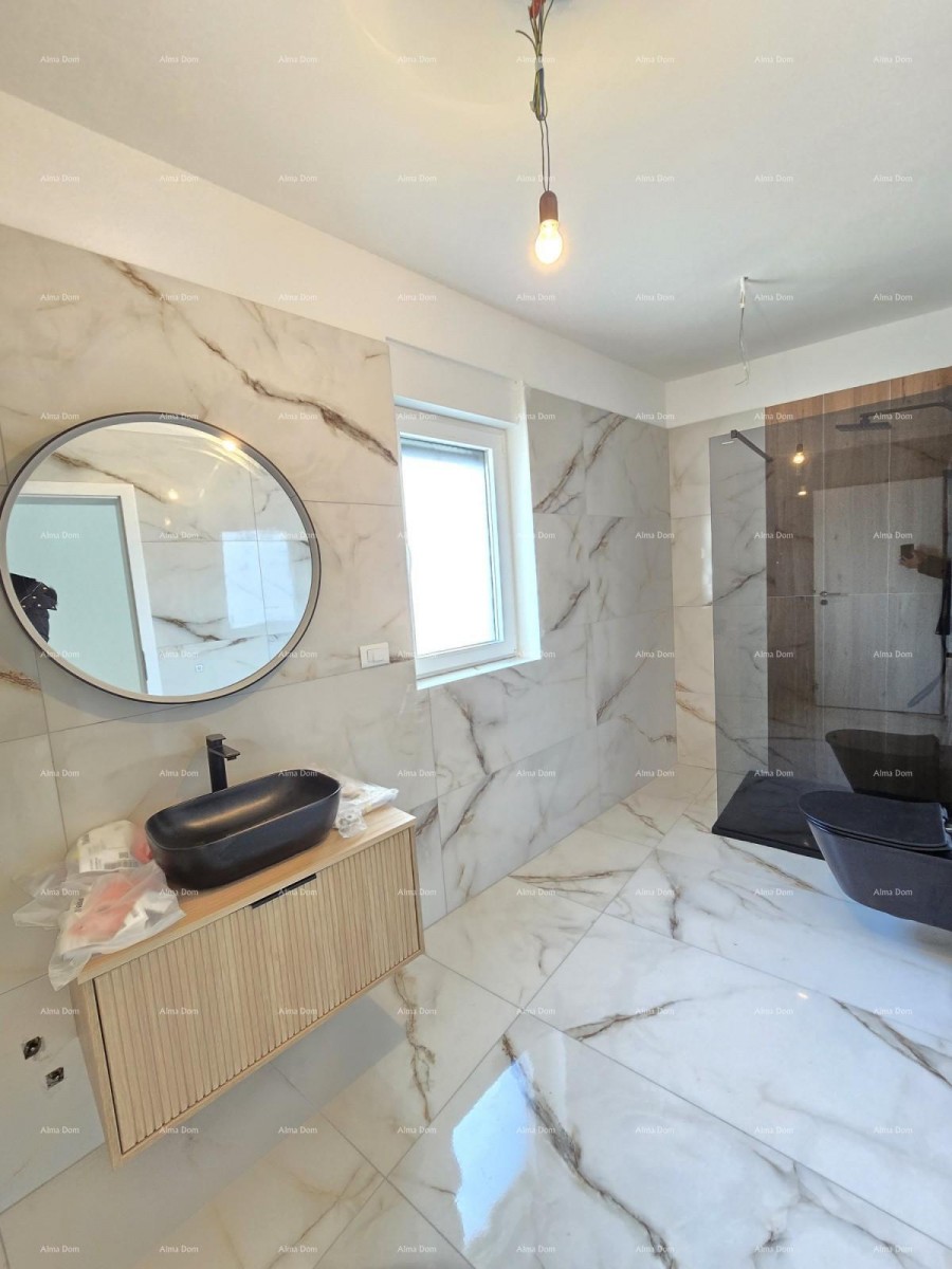 1 km do centra Medulina. Prodaja nove hiše s bazenom na odlični lokaciji, blizu morja! 36