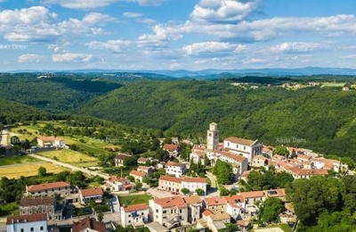 Land for Sale – Tinjan, Central Istria, 4168 m² (3197 m² Buildable)