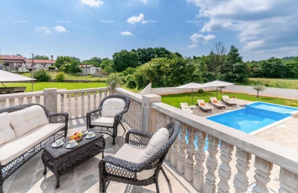 Villa with swimming pool for sale, near Barban 13