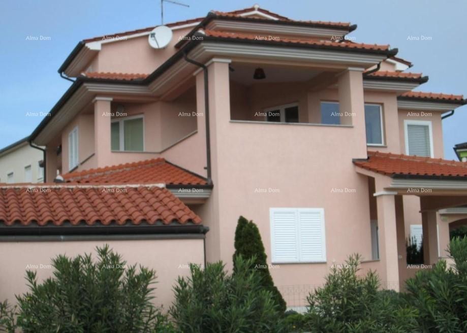 Продается дом с 5 квартирами и видом на море, Премантура 2