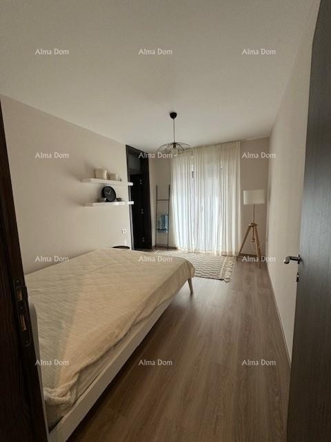 Excellent location, close to the sea, beach, Max City 8