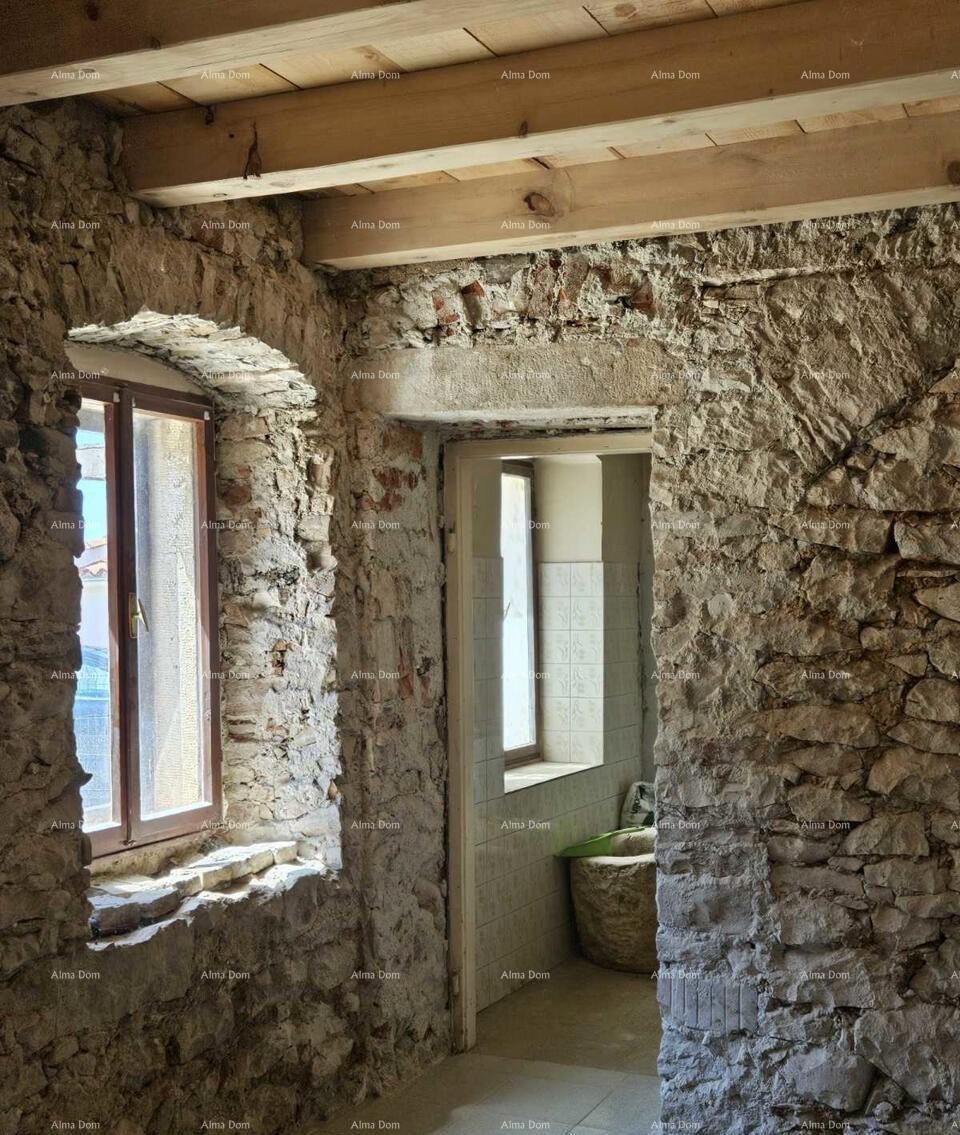 На продажу аутентичный истарский каменный дом вблизи Бртониглы 2