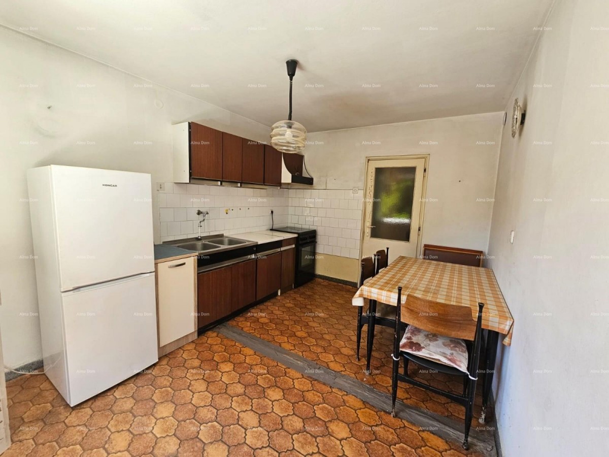 Chestnut. Apartment for sale in an excellent location, Pula! 16