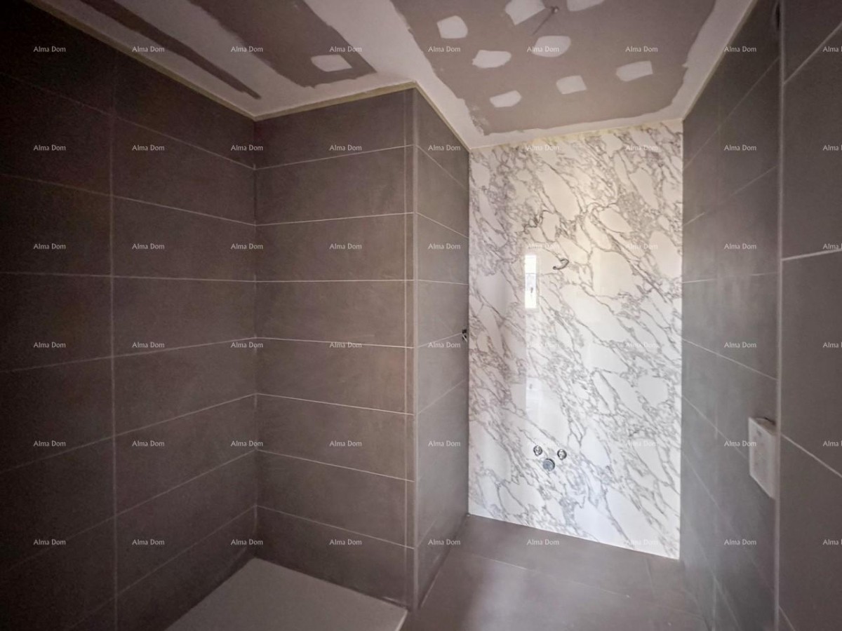 Čudovito trisobno stanovanje, Labin. 23