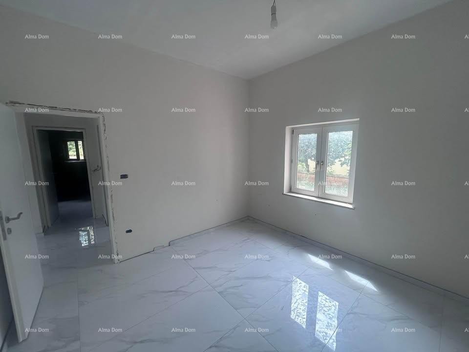 Пореч – просторная квартира на первом этаже с двором 6