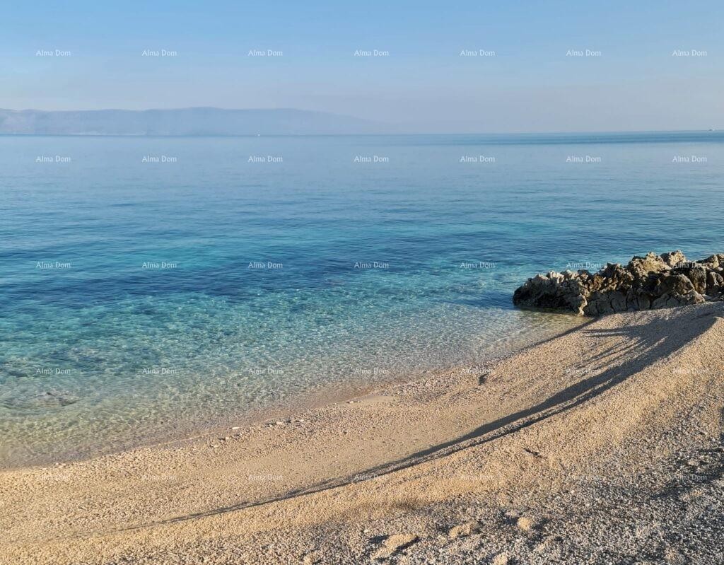 Moderna villa con piscina riscaldata e vista mare 18