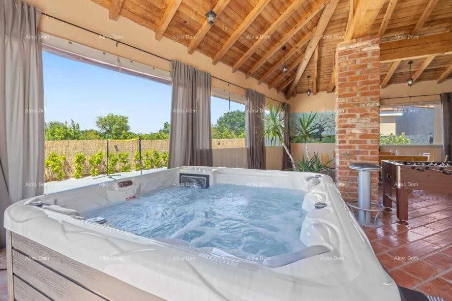 Дом Svetvinčenat 15