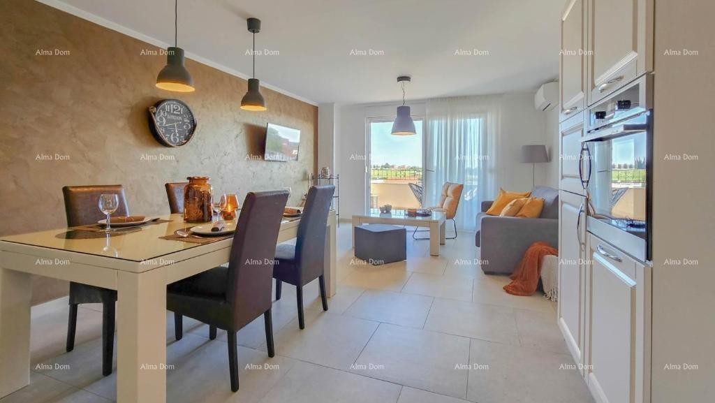 Novigrad – Appartamento su due piani di 84 m² con terrazza e parcheggio 7