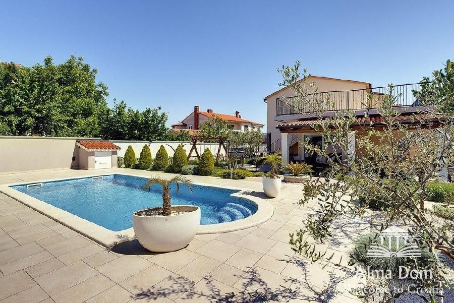 Detached house situated in Medulin. 3