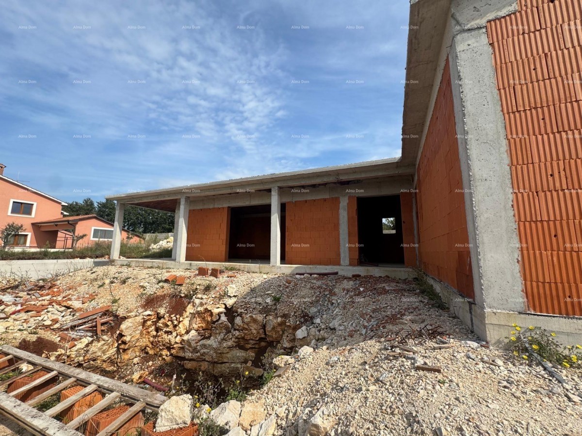 For sale: single-story house with a pool - currently in rough construction phase, Sveti Petar u Šumi - near Pazin! 4