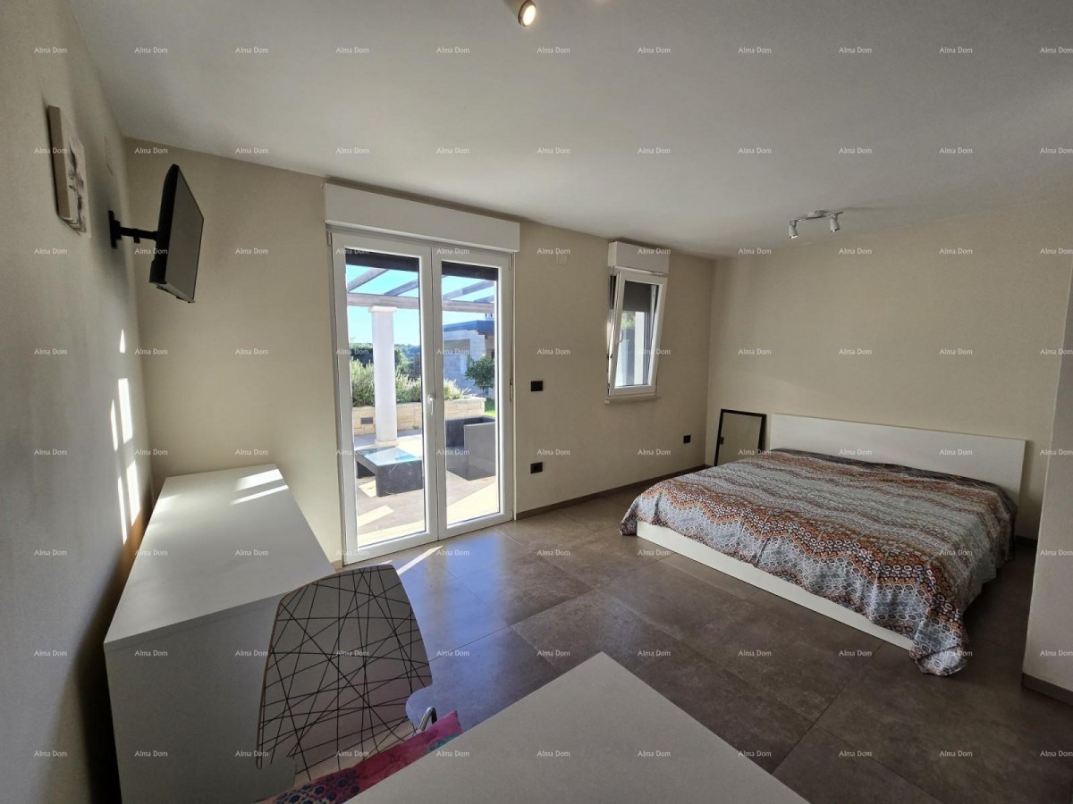 Современный дом с бассейном в Пуле, недалеко от центра! 27