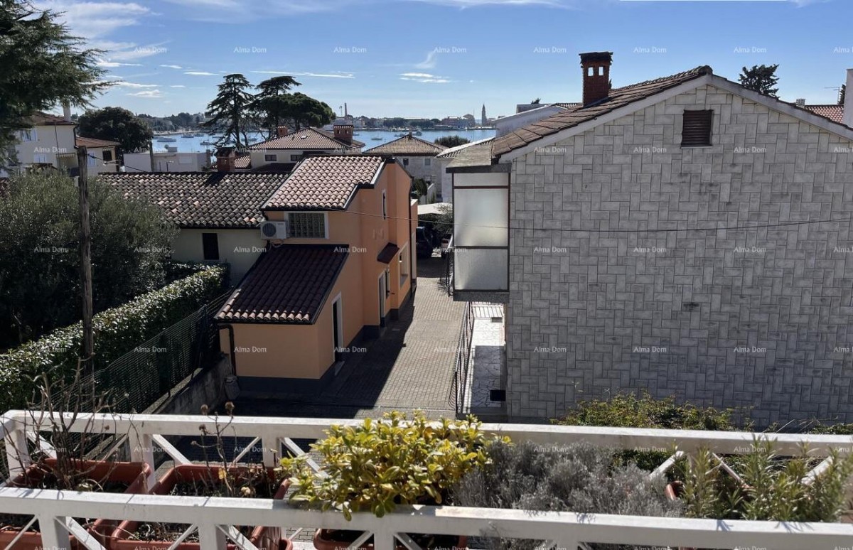 Prodaje se lijepa kuća, blizu mora u Umagu 5