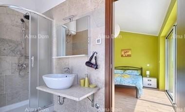 Beautiful villa for sale, Marčana 22