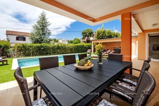 Rovinj, Čudovita vila s bazenom 1