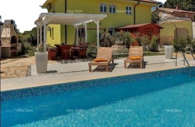 Дом с бассейном! Медулин!