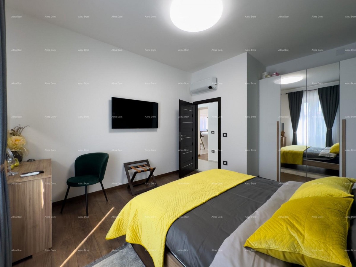 Pulj strogo središče Istarska ulica 500 metrov od Arene Sodobno popolnoma prenovljeno in opremljeno mestno stanovanje 18